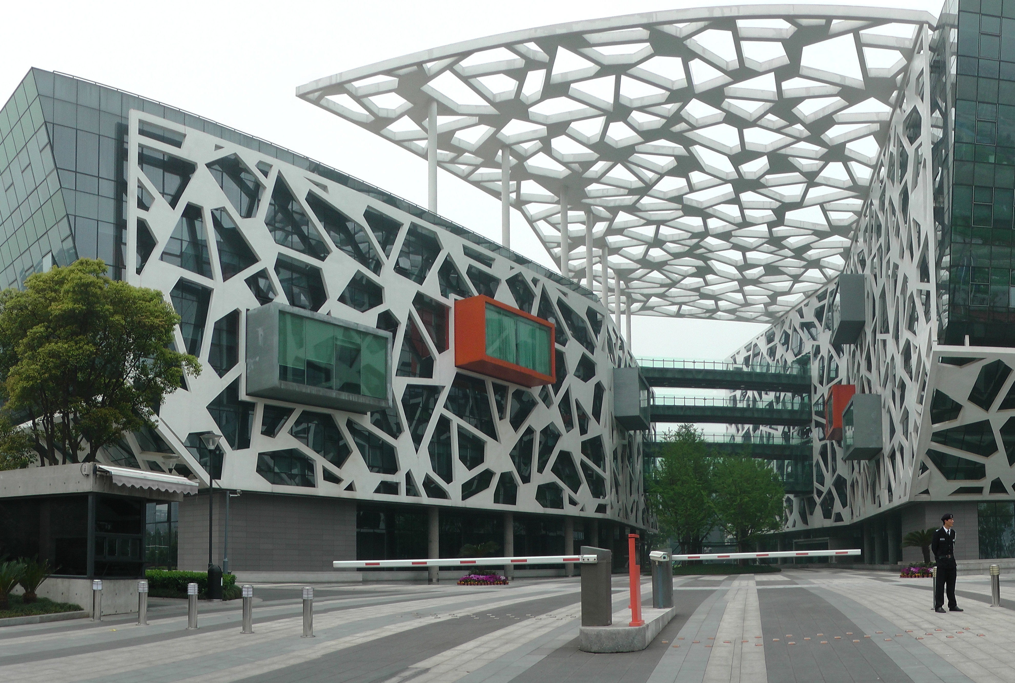 Alibaba's Qwen3.8-Max Arrives With 2.4 Trillion Parameters and Open Weights